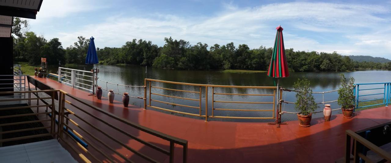 Khum Thong Resort Takuapa Εξωτερικό φωτογραφία