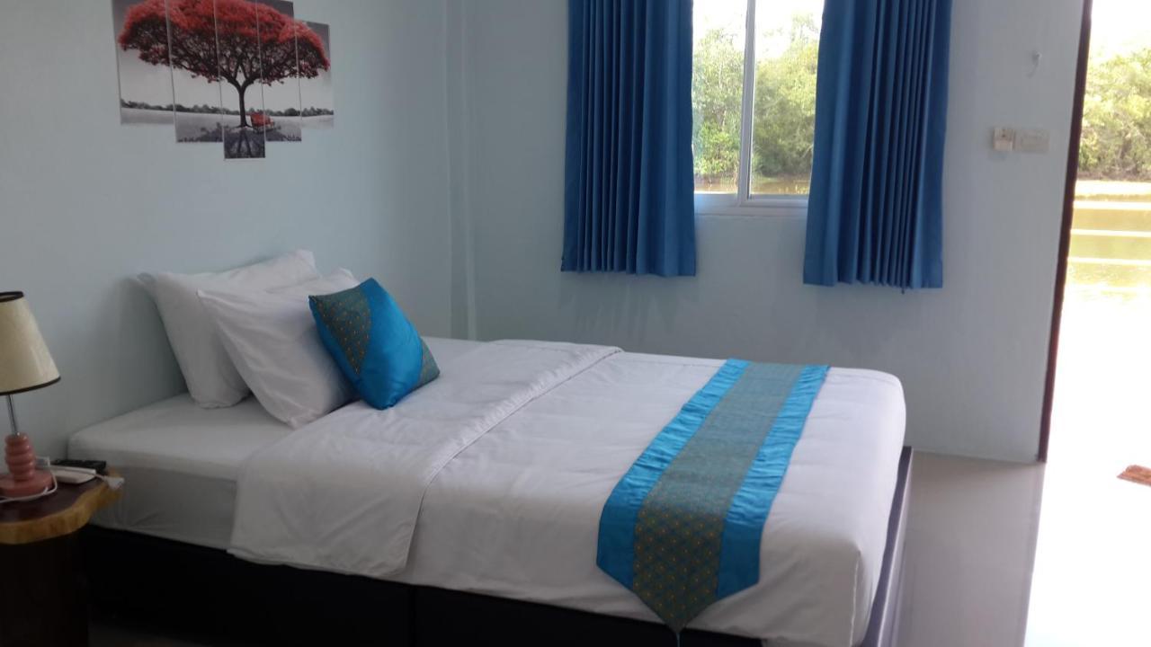 Khum Thong Resort Takuapa Εξωτερικό φωτογραφία