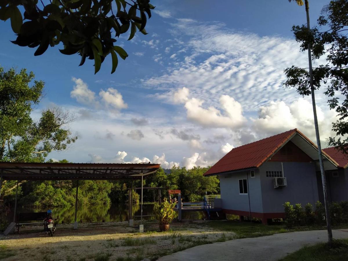 Khum Thong Resort Takuapa Εξωτερικό φωτογραφία