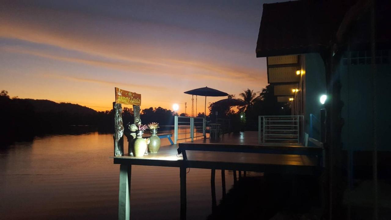 Khum Thong Resort Takuapa Εξωτερικό φωτογραφία